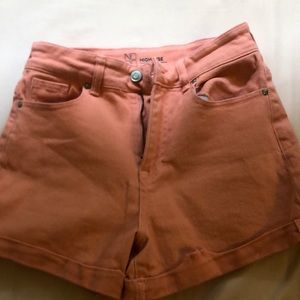 Short shorts
